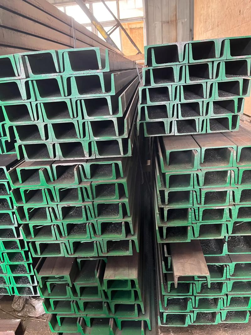 木兰幕墙槽钢插芯